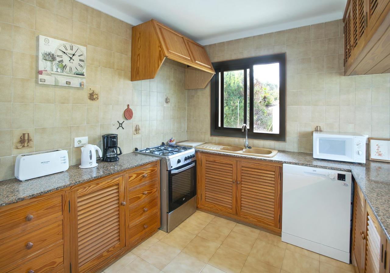 Owl Gabriel - Rustic Villa